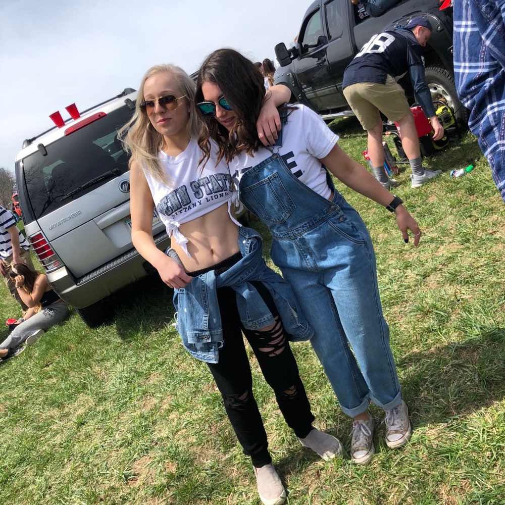 Meet your Posher, Julia